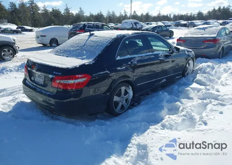 2011 Mercedes-Benz E 350 4Matic z USA, uszkodzony, nr VIN WDDHF8HB1BA431066